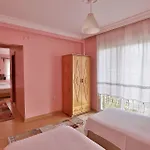 纳扎尔酒店