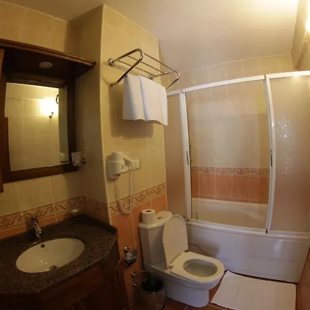 Nazar Hotel 3*