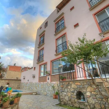 Nazar Hotel