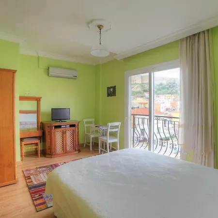 Hotel Nazar 3*