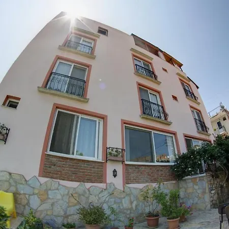 纳扎尔酒店 塞尔丘克